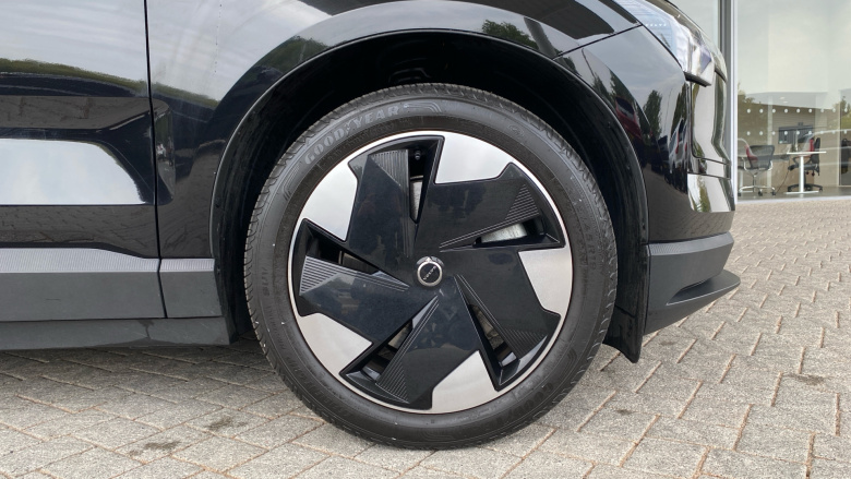 Volvo EX30 315kW Twin Motor Performance Plus 69kWh 5dr Auto Electric Estate